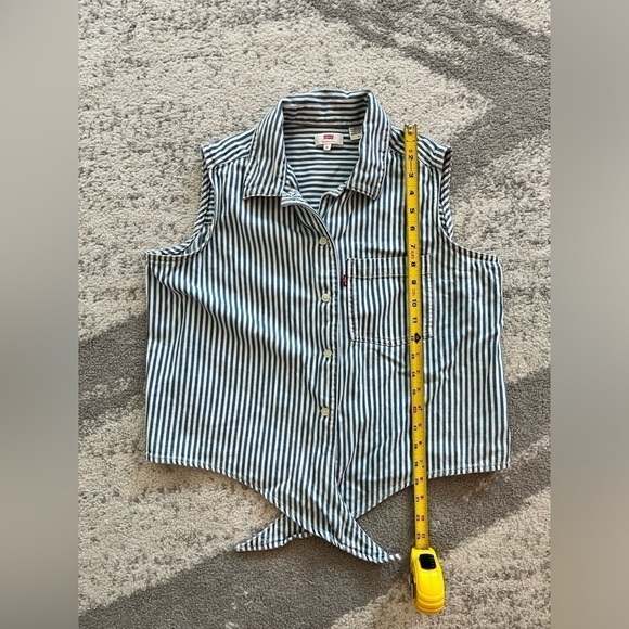 Levi's Women's Med Blue White Stripe Sleeveless Tie Denim Tank Patriotic Summer - Picture 7 of 7